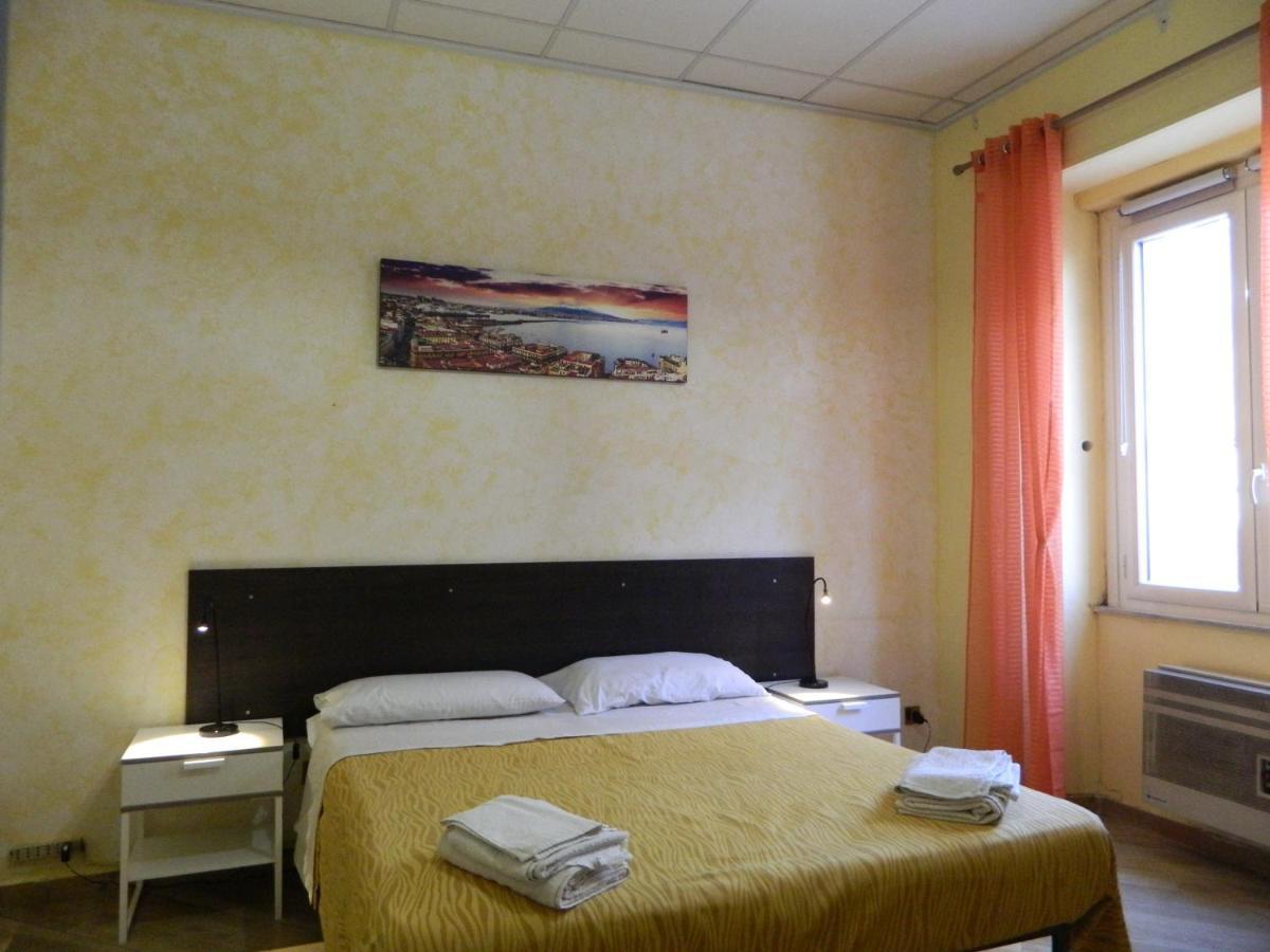La Casetta Arancione Nell'Aeroporto Di Napoli Apartment Exterior photo